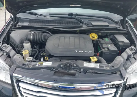 2016 Chrysler Town & Country Touring from USA, damaged, VIN 2C4RC1BG8GR298411